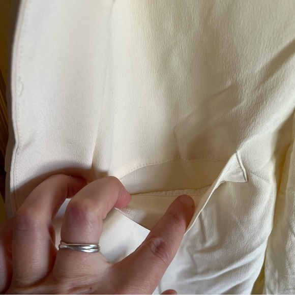 Express Compagnie Internationale 100% Silk Classic Cream Double-Breasted Blazer - Picture 5 of 8